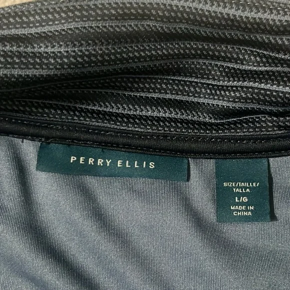 Perry Ellis - Picture 2 of 6